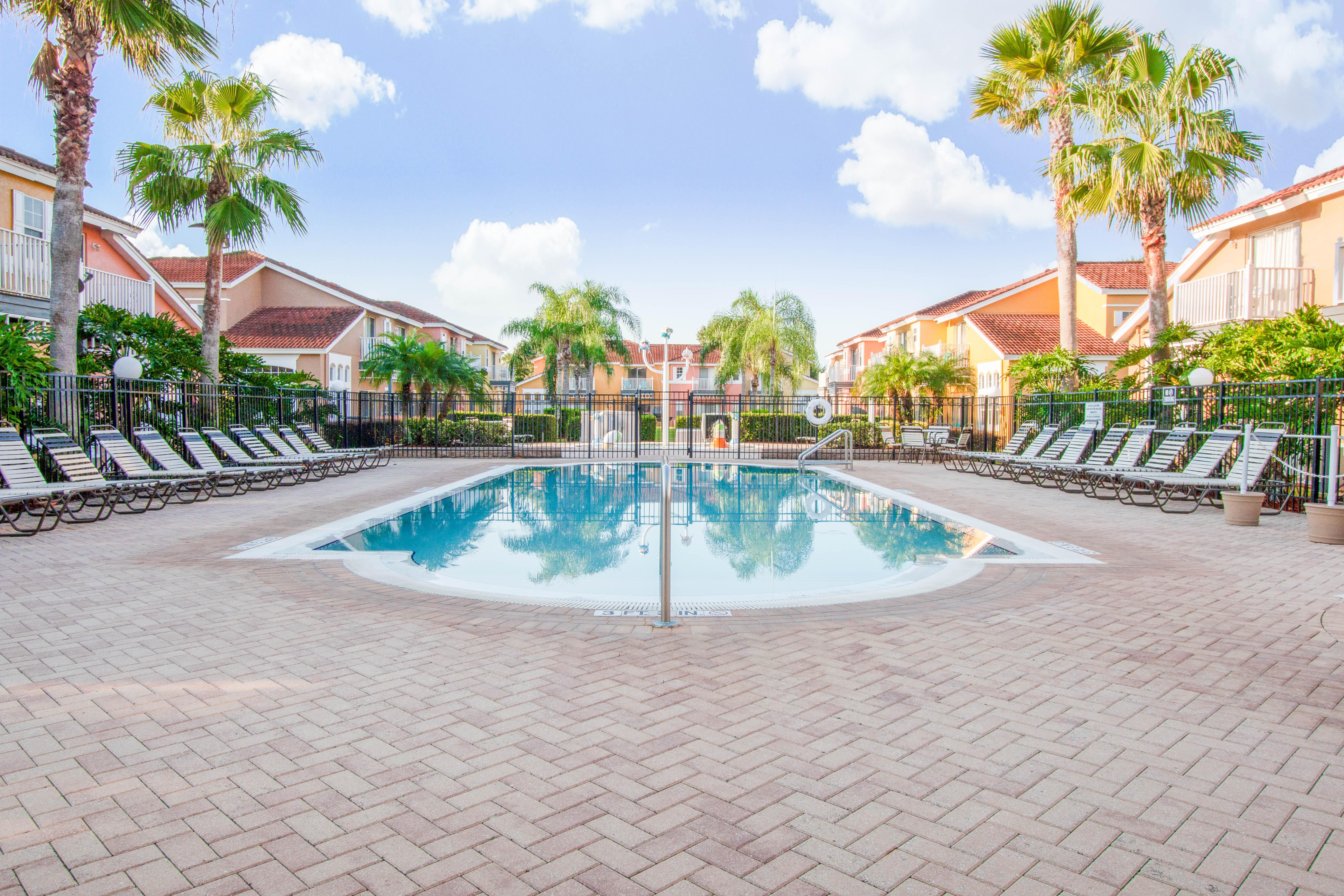 קיסימי Berkley Lake Townhomes מראה חיצוני תמונה