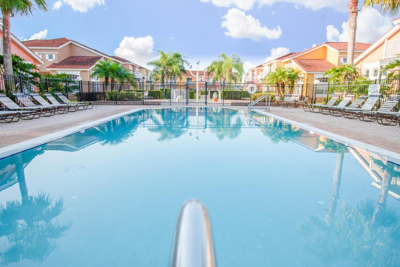 קיסימי Berkley Lake Townhomes מראה חיצוני תמונה